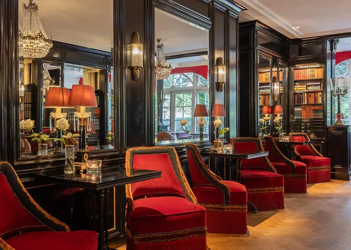 Apollofirst BoutiqueBoutique Hotel